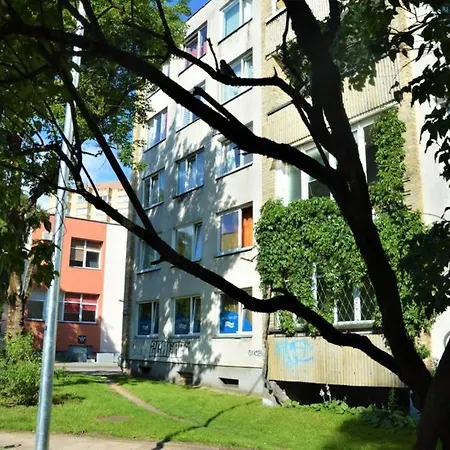 Slucko Near River 维尔纽斯