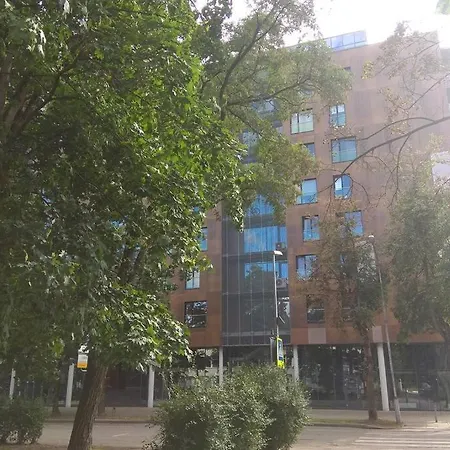 Slucko Near River 维尔纽斯